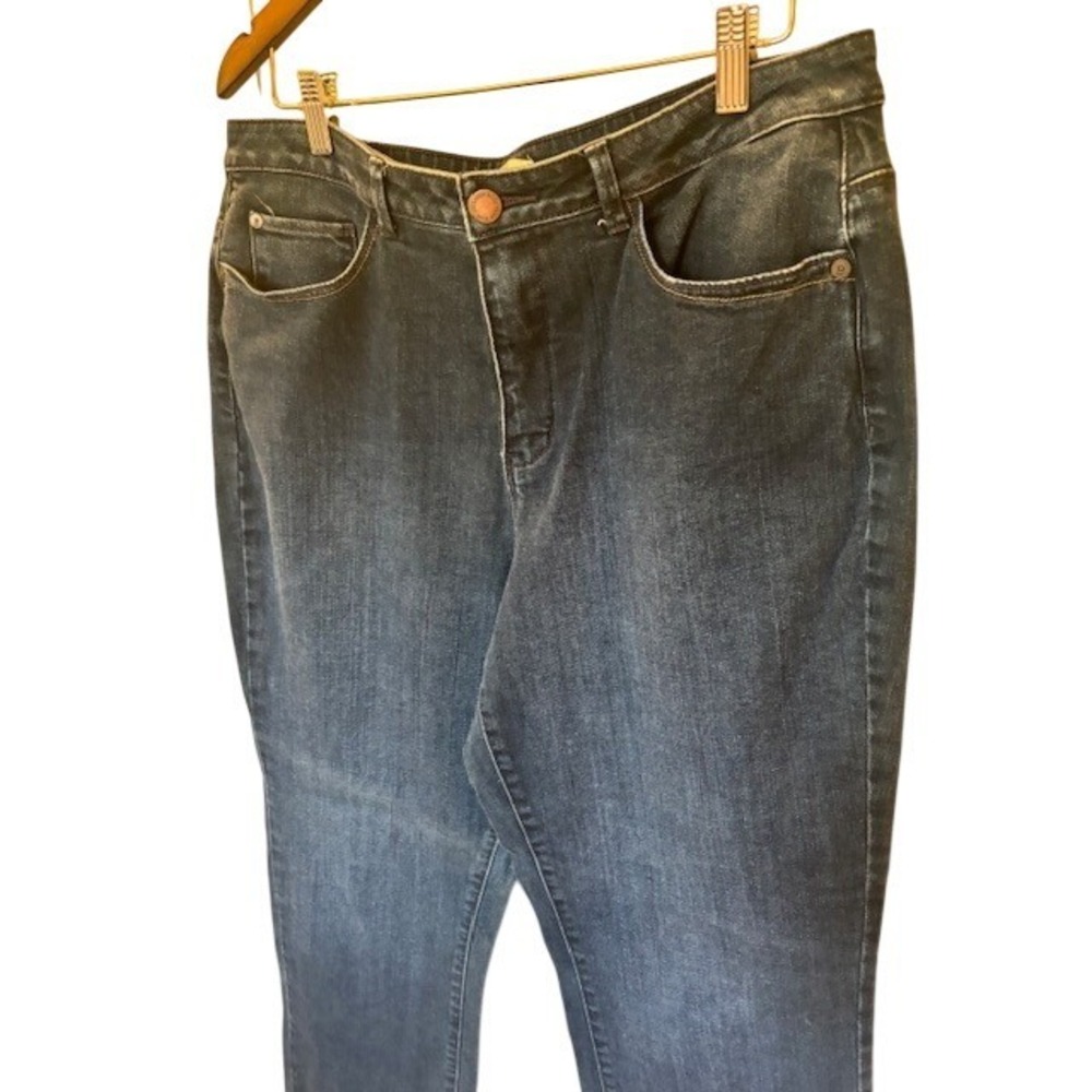 Coldwater Creek High Rise Straight Leg Dark Wash Blue Jean's Women's 14 - Picture 4 of 10